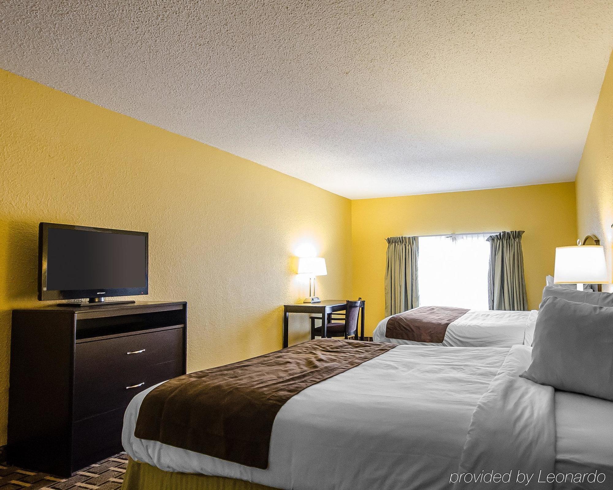 Quality Inn Vincennes Exterior photo