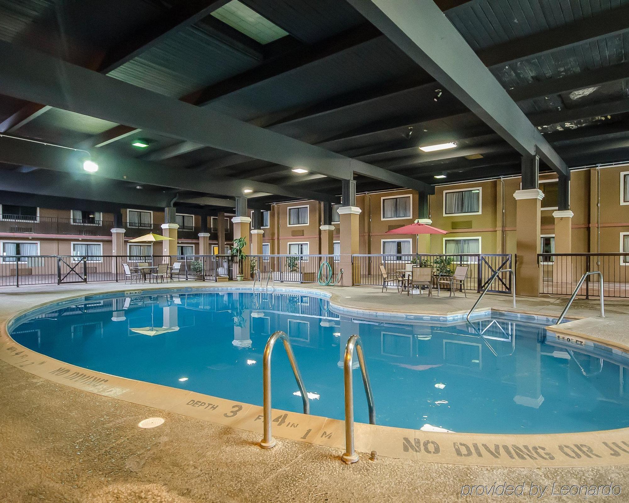 Quality Inn Vincennes Exterior photo