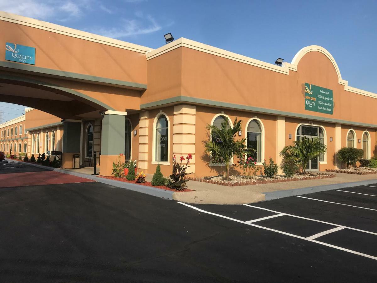Quality Inn Vincennes Exterior photo